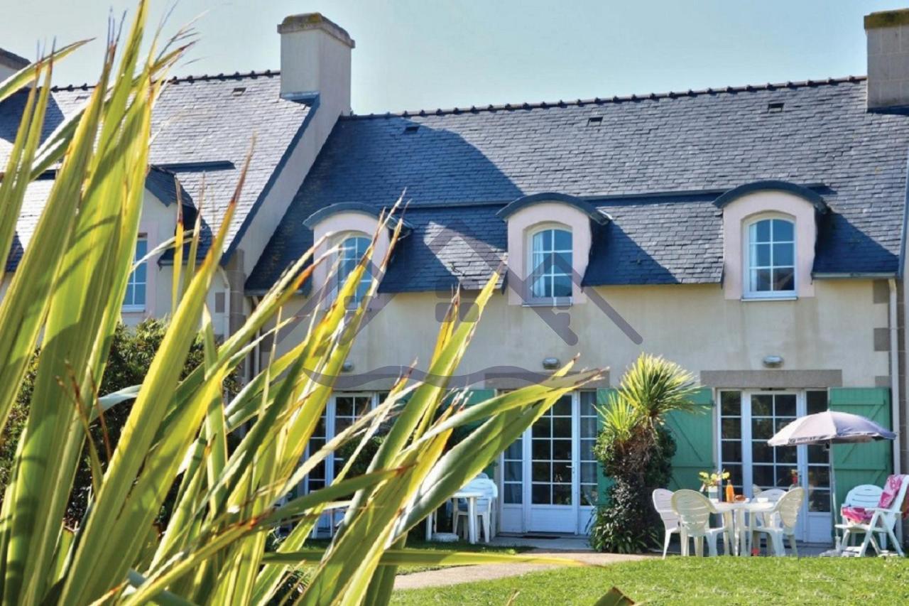 Holiday home Maison G5 Au Guilvinec: Seaside Retreat With Garden And Pool