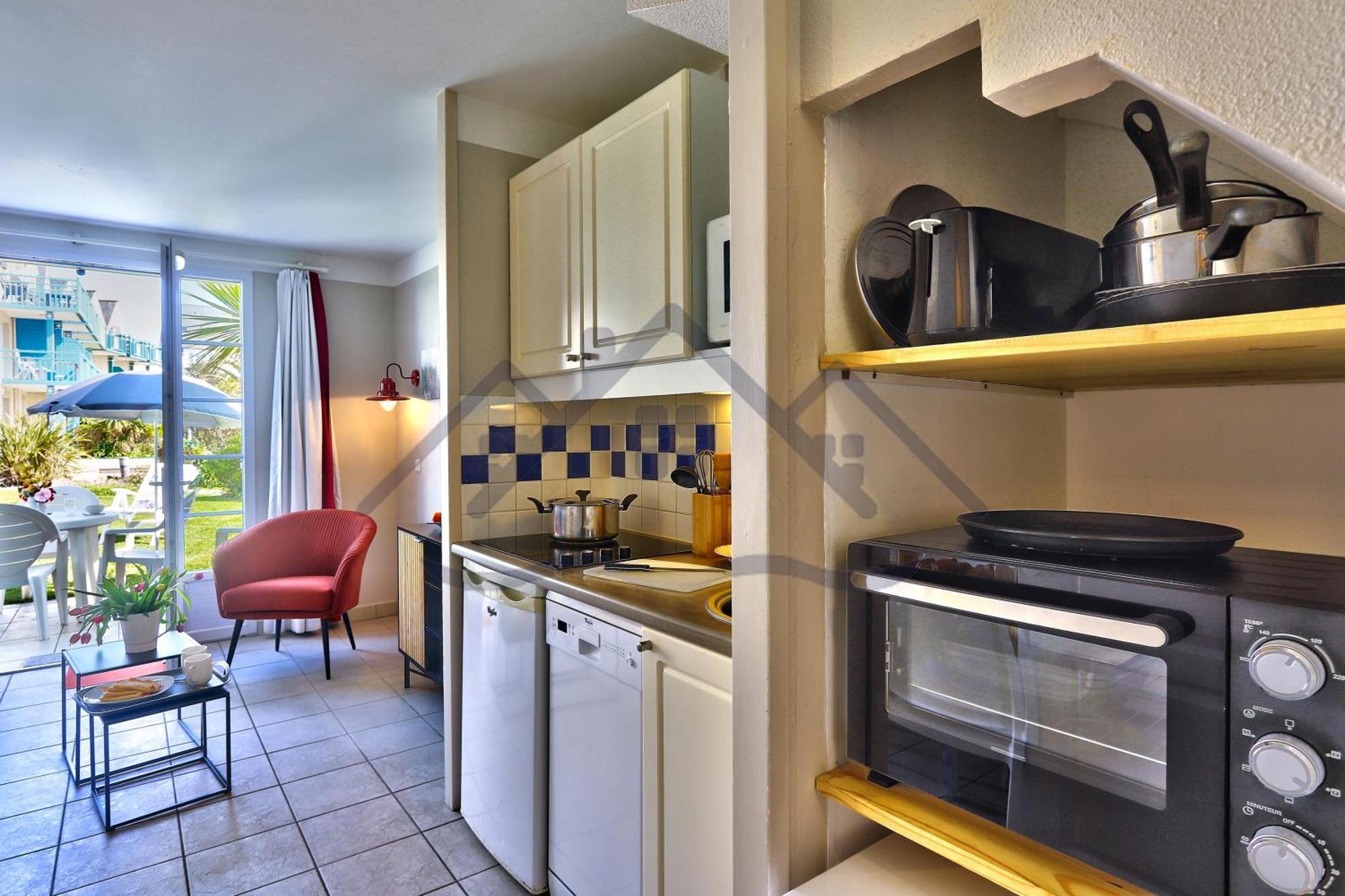 Holiday home Maison G5 Au Guilvinec: Seaside Retreat With Garden And Pool